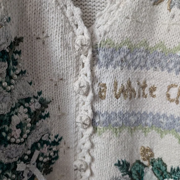 1998 Women's Vintage Christmas Cardigan | Holiday Sweater | Heirloom Collectable - Picture 3 of 4